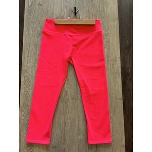 Womens Fabletics Capri Leggings-Size XS.